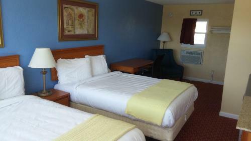 Sandbox Motel