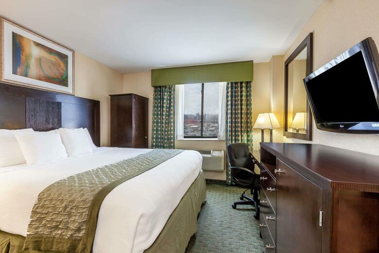 Hotel Ramada Long Island City