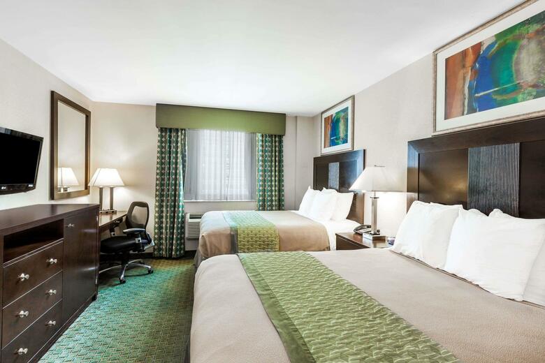 Hotel Ramada Long Island City