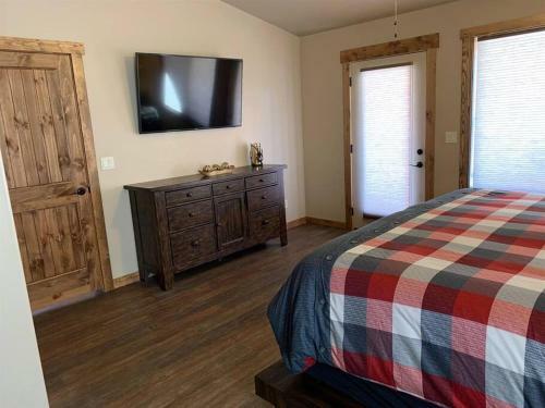 Skyfall Cabin. Stunning Views, Hot Tub, Minutes From Zion