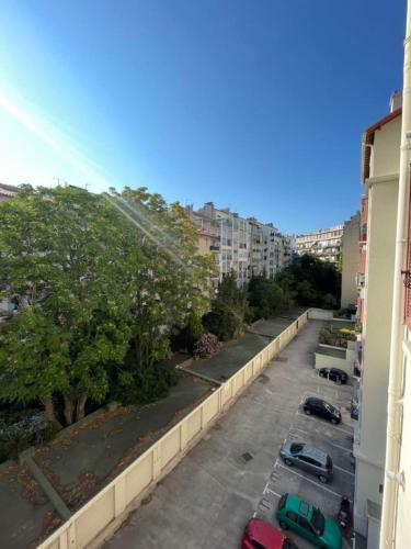 Apartamento Cosy Apt With Balcony Near Palais Longchamp