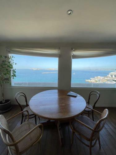 Apartamento Authentic Appt Facing The Sea