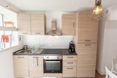 Apartamento T4 Wifi Terrasse St Charles