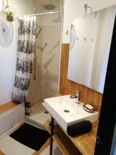 Apartamento Lafrenchcasa Libert�