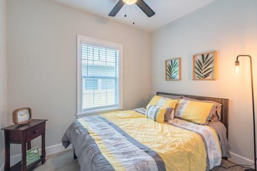 Downtown House 5 Minutes From Riverwalk Whot-tub