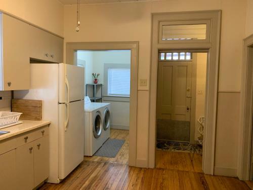 Apartamento Downtown Big One Bedroom Unit