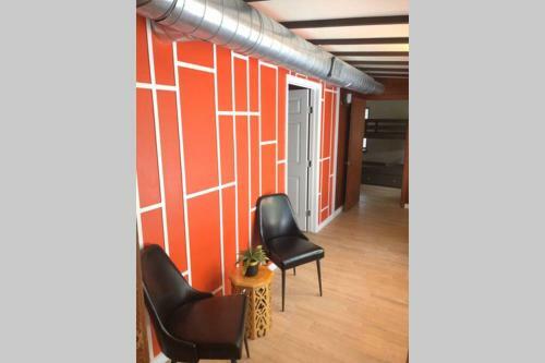 Mid Century Modern Beauty
