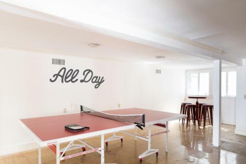 Wanderjaunt - Lonestar - 3br Home - Midtown