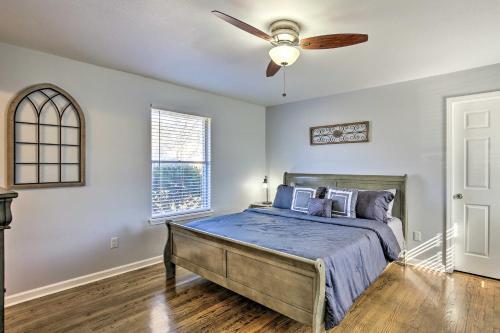 Ideally Located San Antonio Home With Fire Pit!