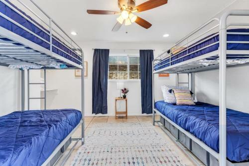 Meadow Hills House-family Fun-great Location