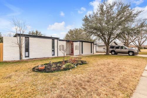 Meadow Hills House-family Fun-great Location