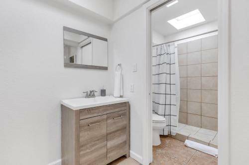 Meadow Hills House-family Fun-great Location
