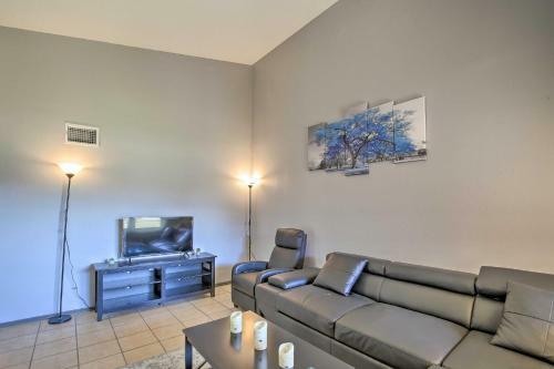 San Antonio Abode With Yard 17 Mi To Downtown!