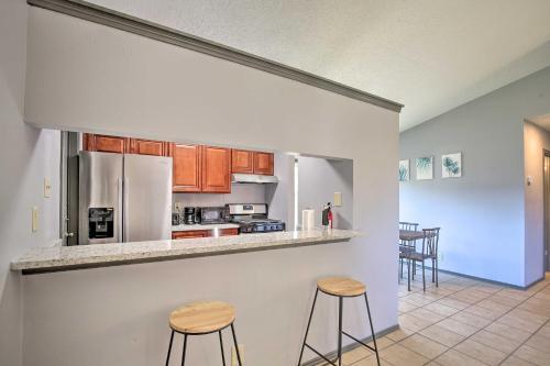 San Antonio Abode With Yard 17 Mi To Downtown!