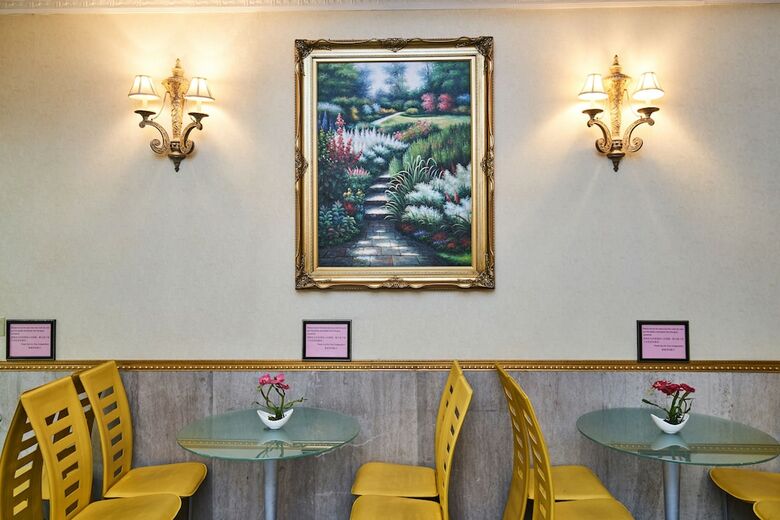 Flushing Hotel