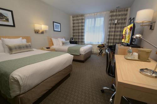 Adria Hotel And Conference Center