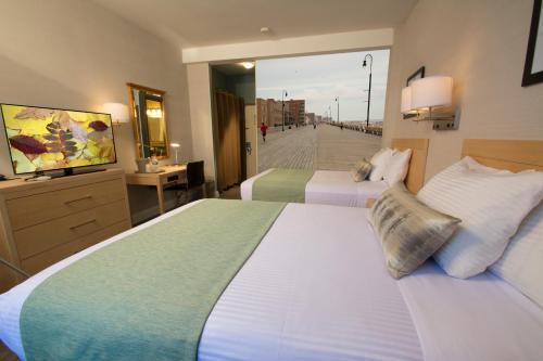 Adria Hotel And Conference Center
