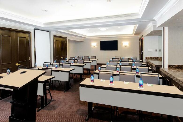 Hotel Courtyard By Marriott New York Jfk Airport
