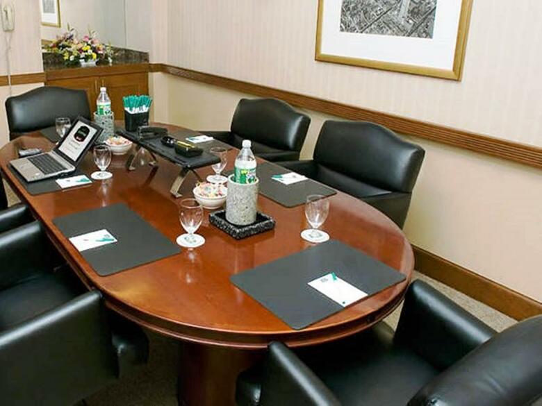 Hotel Courtyard By Marriott New York Jfk Airport