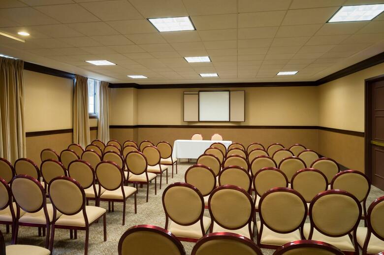 Sheraton Jfk Airport Hotel