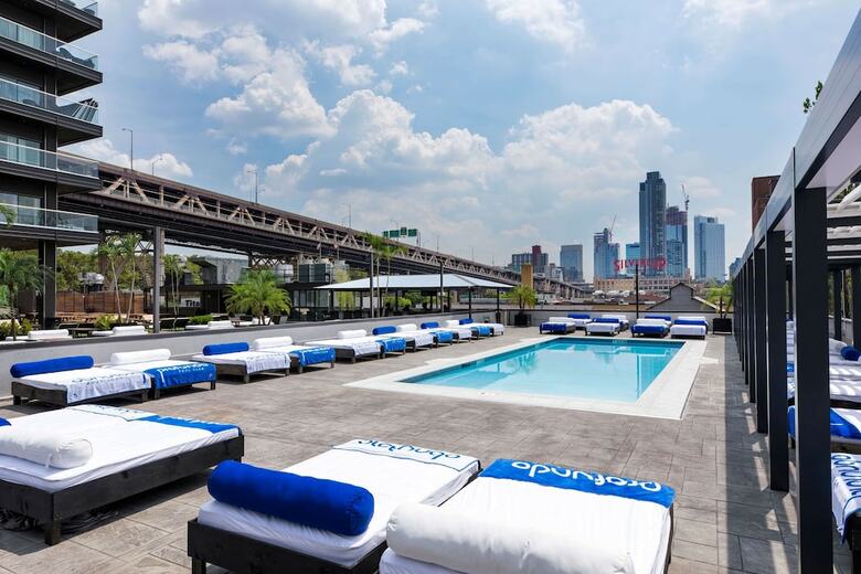 Ravel Hotel
