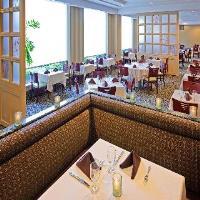 Laguardia Plaza Hotel