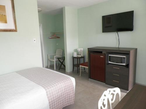 Motel Royal Canadian