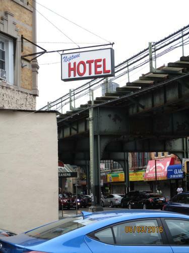 Neptune Hotel