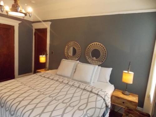 Bed & Breakfast Serenity At Home