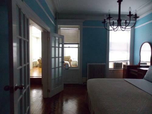 Bed & Breakfast Serenity At Home