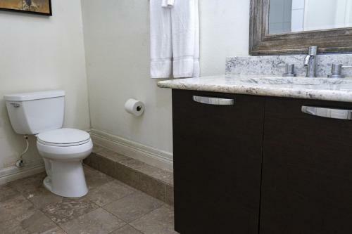 Two-level Townhome A With Private Pool - Esperanza Villas 1