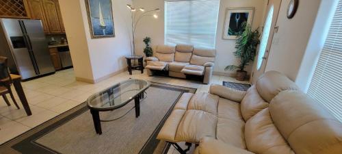 Beach Vibes - Pool In Back - Padre Paradise Unit 4