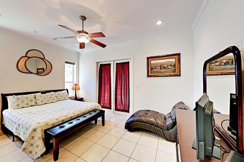 Wild Wind Condominiums #9
