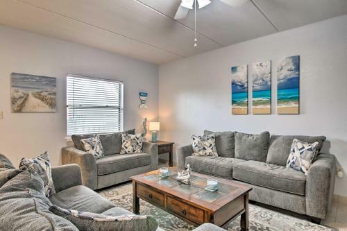 Apartamento Sunny Pool-view Condo On South Padre Island!