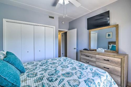 Apartamento Sunny Pool-view Condo On South Padre Island!