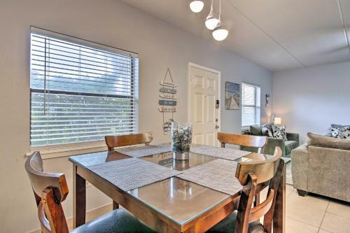 Apartamento Sunny Pool-view Condo On South Padre Island!