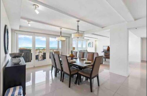 Apartamento Bahia Mar Condominiums