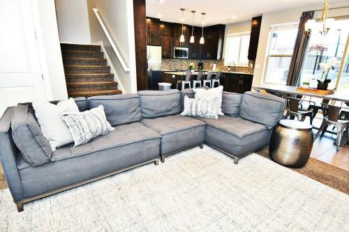 Pet Friendly, Flexible 96 Hour Cancellation, Stylish Interior, Free Bikes, Poolside - Entrada 635