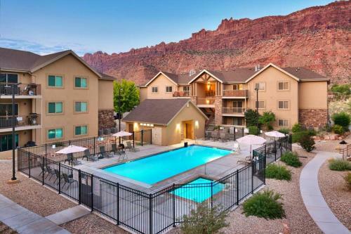 Apartamento 2l Top Floor Redcliff Condo