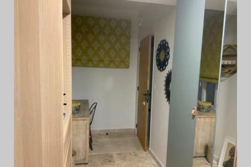 G�te Dans Les Pins Avec Piscine