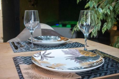Love Suites & Spa "le Loft" Avec Jacuzzi Privatif