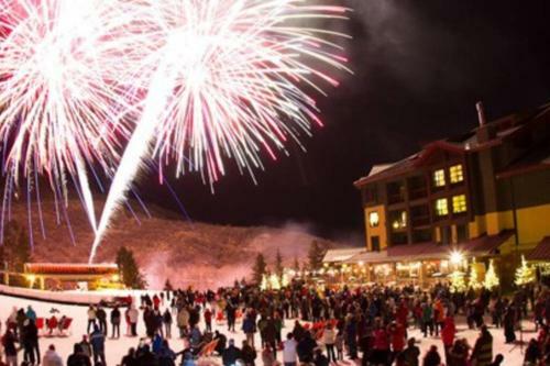 Apartamento 4.5 Star!~come To Paradise~utah Alps~back Door Ski