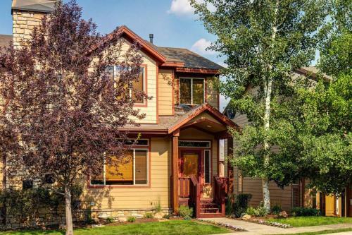 Oslo Lane Ski Townhouse