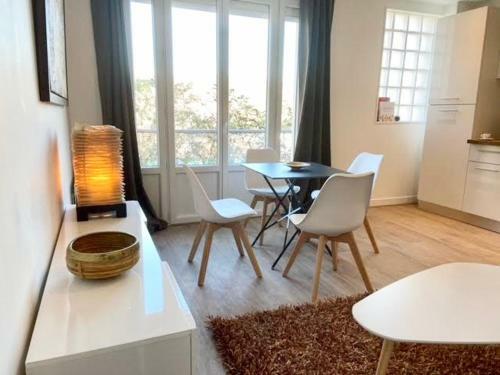 Apartamento Proche Gare- Appart H�tel Dor�- Paisible � Melun