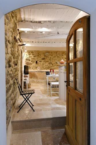 Le Petit Tr�sor Du Luberon