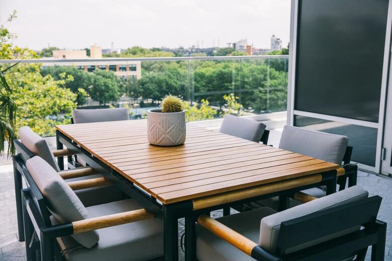 Mccarren Hotel & Pool, Chelsea Hotels