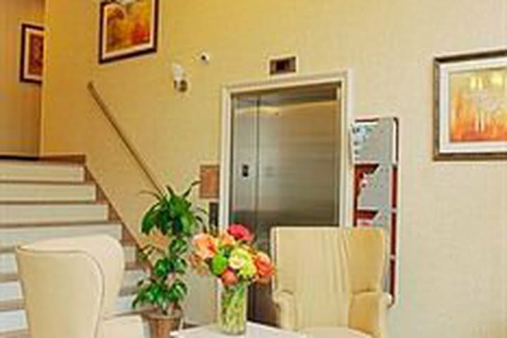 Best Western Plus Arena Hotel