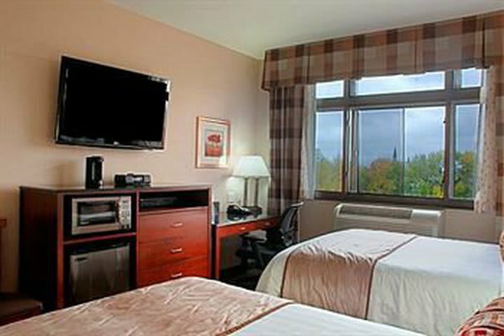 Best Western Plus Arena Hotel