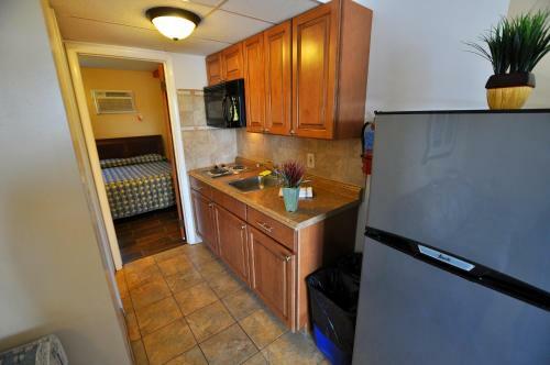 Motel Nantucket Inn & Suites