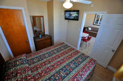 Motel Nantucket Inn & Suites